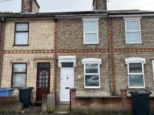 Deben Road, Ipswich, Suffolk, IP1 5EL